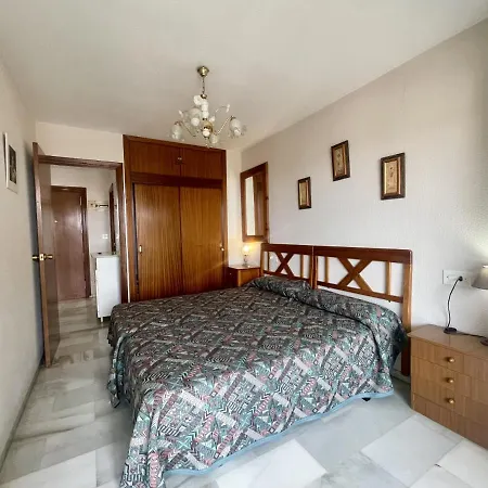 Lejlighed Ciguena Pool And Wifi Benidorm