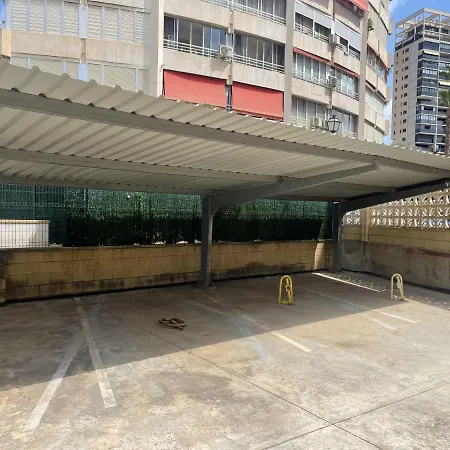 Ciguena Pool And Wifi 貝尼多姆